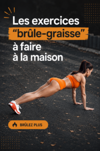 Femme faisant des exercices de fitness à domicile