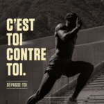 Femme pensant à ses défis personnels, déterminée à se surpasser.
