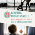 Famille heureuse se préparant à voler avec un bébé