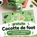 Enfants jouant à un jeu de football imprimé, amusés et plein d'énergie.